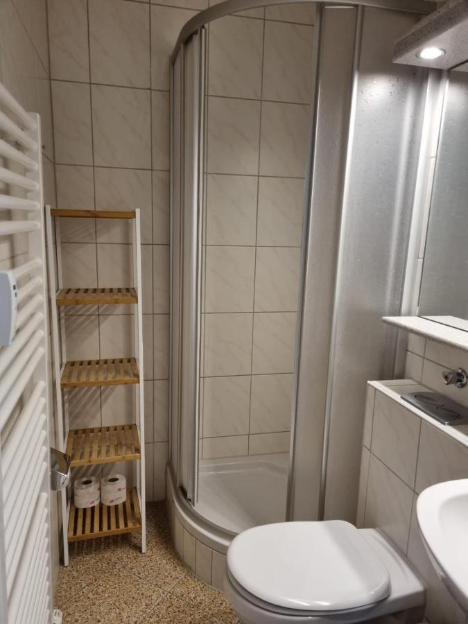 B515 Schoene Und Einladende Ferienwohnung In Schoener Umgebung Lahnstein Buitenkant foto